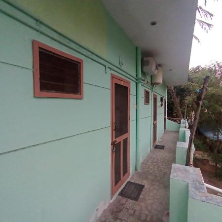 Sri Shankaraa Guest House Tiruvannamalai Exterior photo