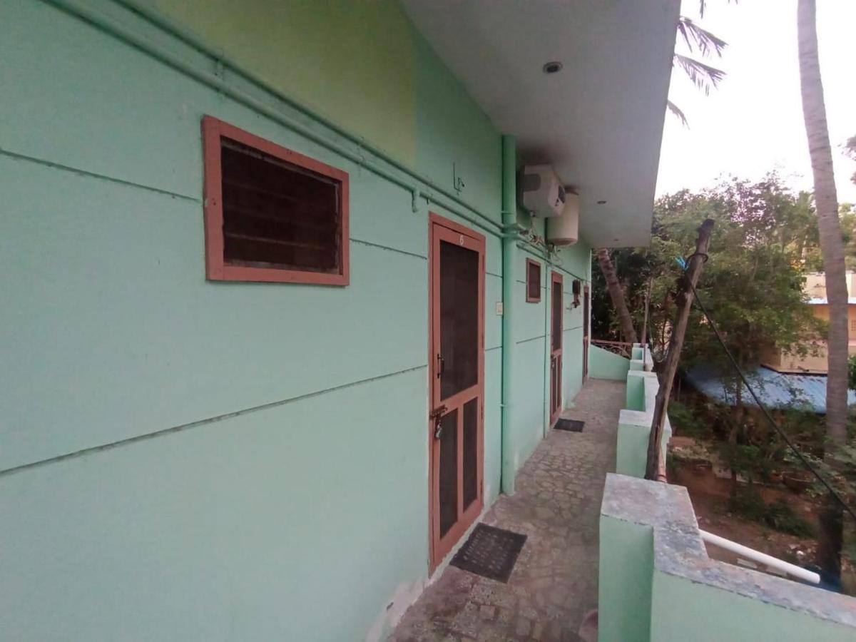 Sri Shankaraa Guest House Tiruvannamalai Exterior photo